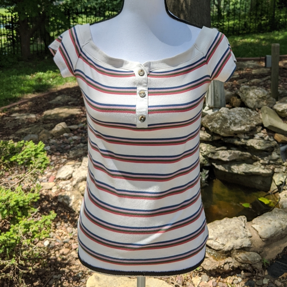 Aero Seriously Soft size X-Large shirt